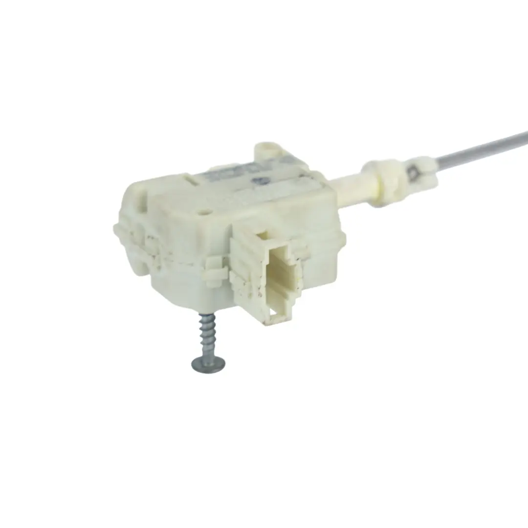 Volkswagen Passat CC Tankklappe Verriegelung Stellmotor Tankdeckel - SKU 3C8810773A - Numéro de pièce 3C8810773A