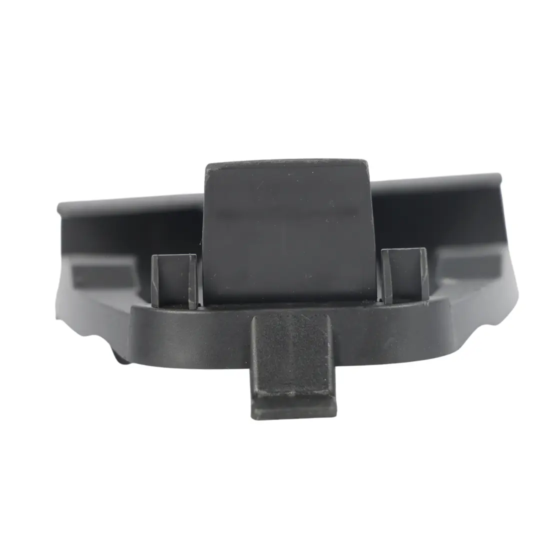 Soporte Botiquín Triángulo Emergencia para Volkswagen Passat CC con número de pieza 3C8860285 Volkswagen Passat CC Soporte Botiquín Triángulo Emergencia - SKU 3C8860285 - Número de pieza 3C8860285