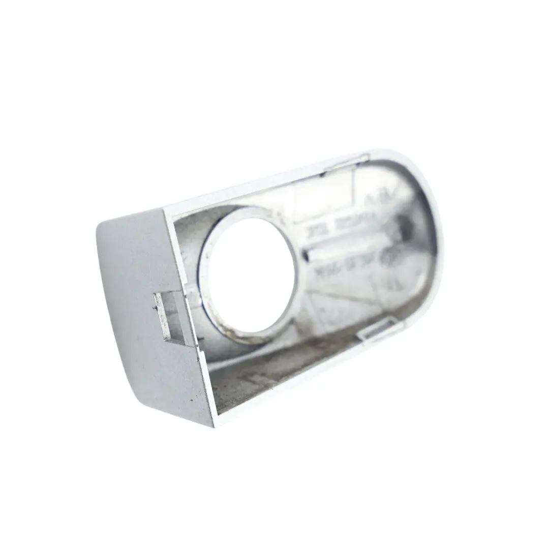 Mk2 Türgriff Abdeckkappe Blende Mondstaub Silber ZJ für Ford Transit Connect mit Teilenummer 3M51-R218A14 Ford Transit Connect Mk2 Türgriff Abdeckkappe Blende Mondstaub Silber ZJ - SKU 3M51-R218A14-MDS - Teilenummer 3M51-R218A14