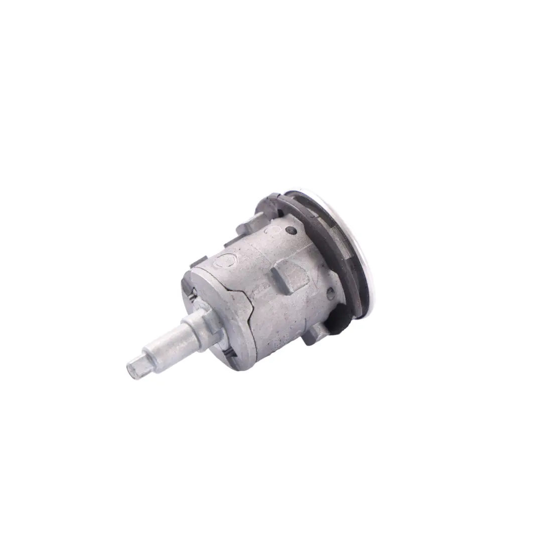 Cilindro Serratura Bagagliaio Portellone per Jaguar XF X250 con numero di parte 3M5A-R43284-AE Jaguar XF X250 Cilindro Serratura Bagagliaio Portellone - SKU 3M5A-R43284-AE - Numero di parte 3M5A-R43284-AE