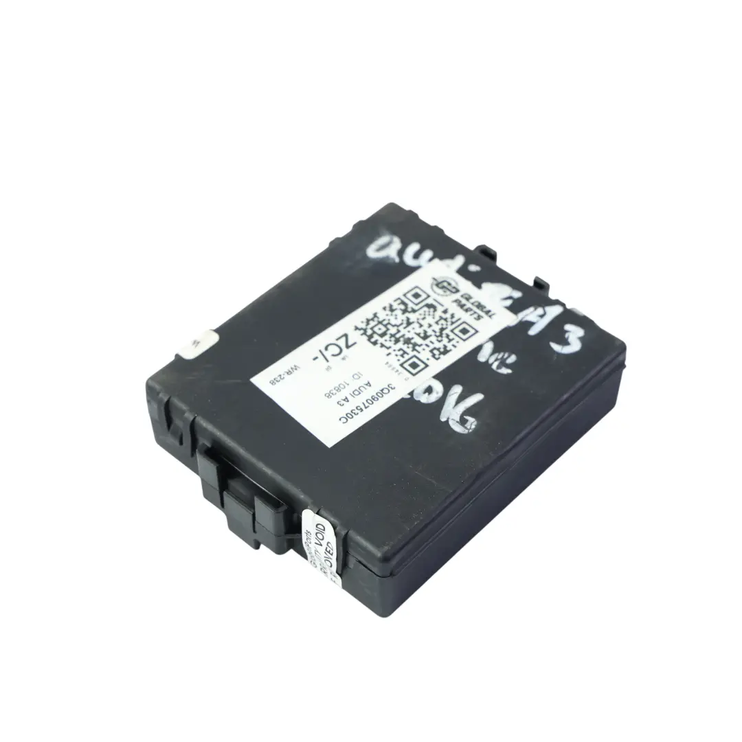 Gateway Steuergerät 1.5 Benzin für Audi Golf Mk7 Tiguan AD1 mit Teilenummer 3Q0907530C Audi Golf Mk7 Tiguan AD1 Gateway Steuergerät 1.5 Benzin - SKU 3Q0907530C - Teilenummer 3Q0907530C