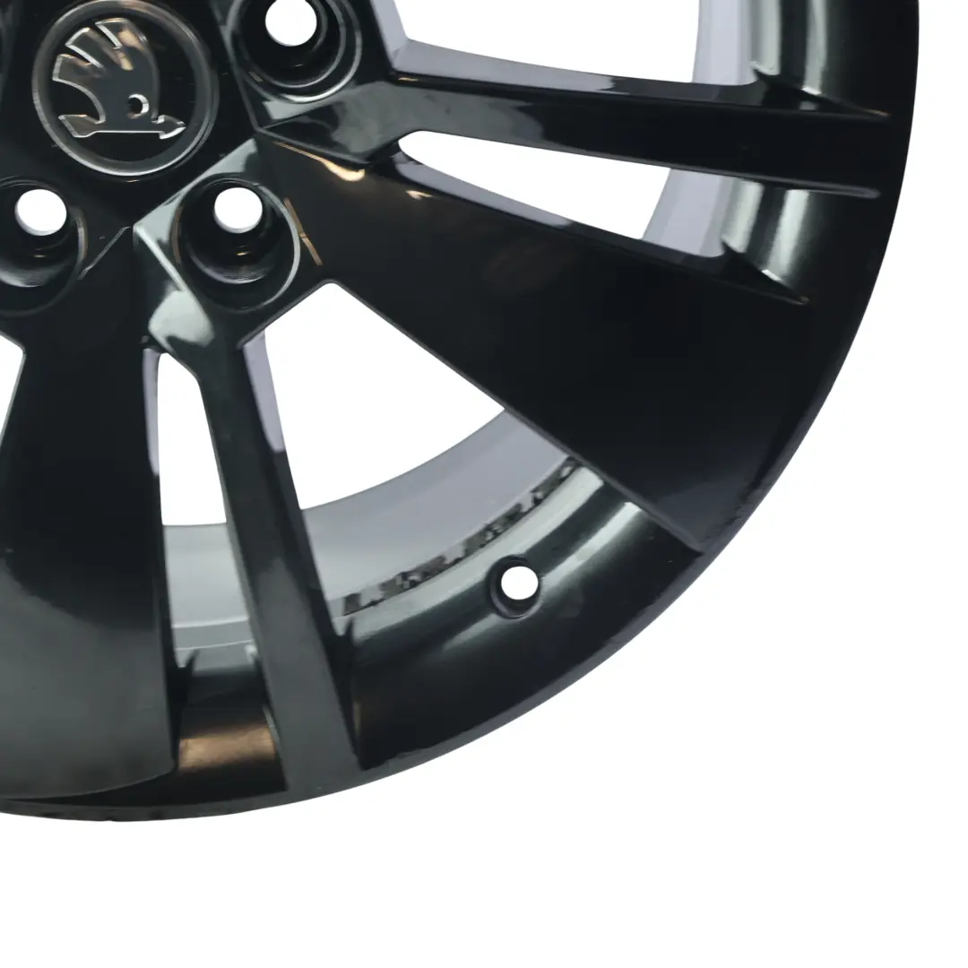 Skoda Superb Mk3 Alufelge 18" 8J ET:44 - SKU 3V0601025AG-1 - Teilenummer 3V0601025AG