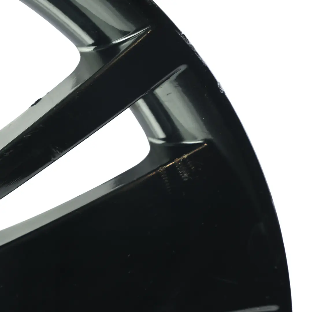 Mk3 Cerchio in Lega 18" 8J ET:44 per Skoda Superb con numero di parte 3V0601025AG Skoda Superb Mk3 Cerchio in Lega 18" 8J ET:44 - SKU 3V0601025AG-2 - Numero di parte 3V0601025AG