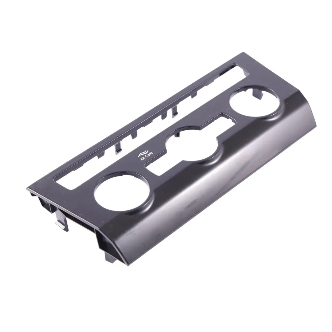 Mk3 Ramka Osłona Panelu Klimatyzacji do Skoda Superb o numerze 3V0820075B Skoda Superb Mk3 Ramka Osłona Panelu Klimatyzacji - SKU 3V0820075B - Numer Części 3V0820075B