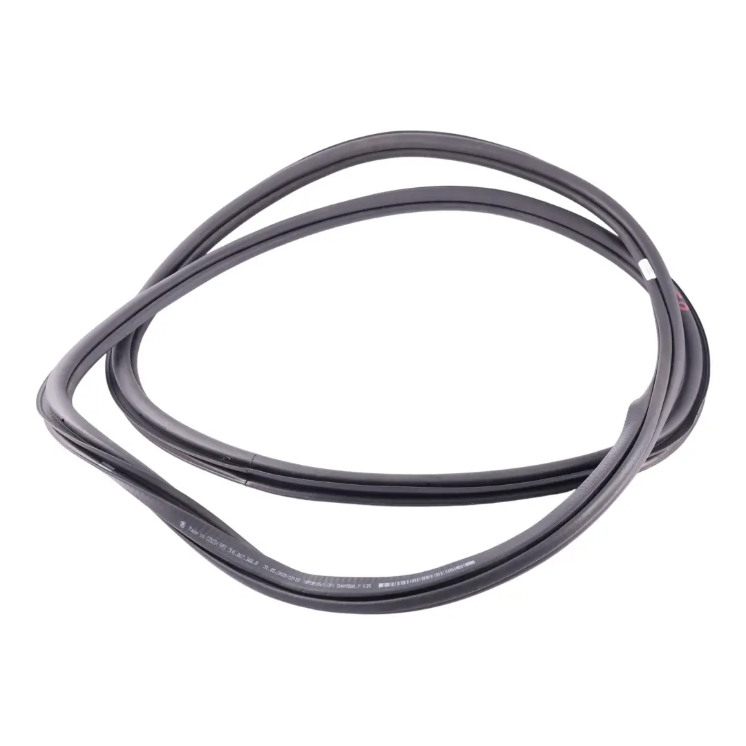 Mk3 Front Door Seal Rubber Gasket Inner Right O/S to Skoda Superb with Part number 3V0867366B Skoda Superb Mk3 Front Door Seal Rubber Gasket Inner Right O/S - SKU 3V0867366B - Part number 3V0867366B