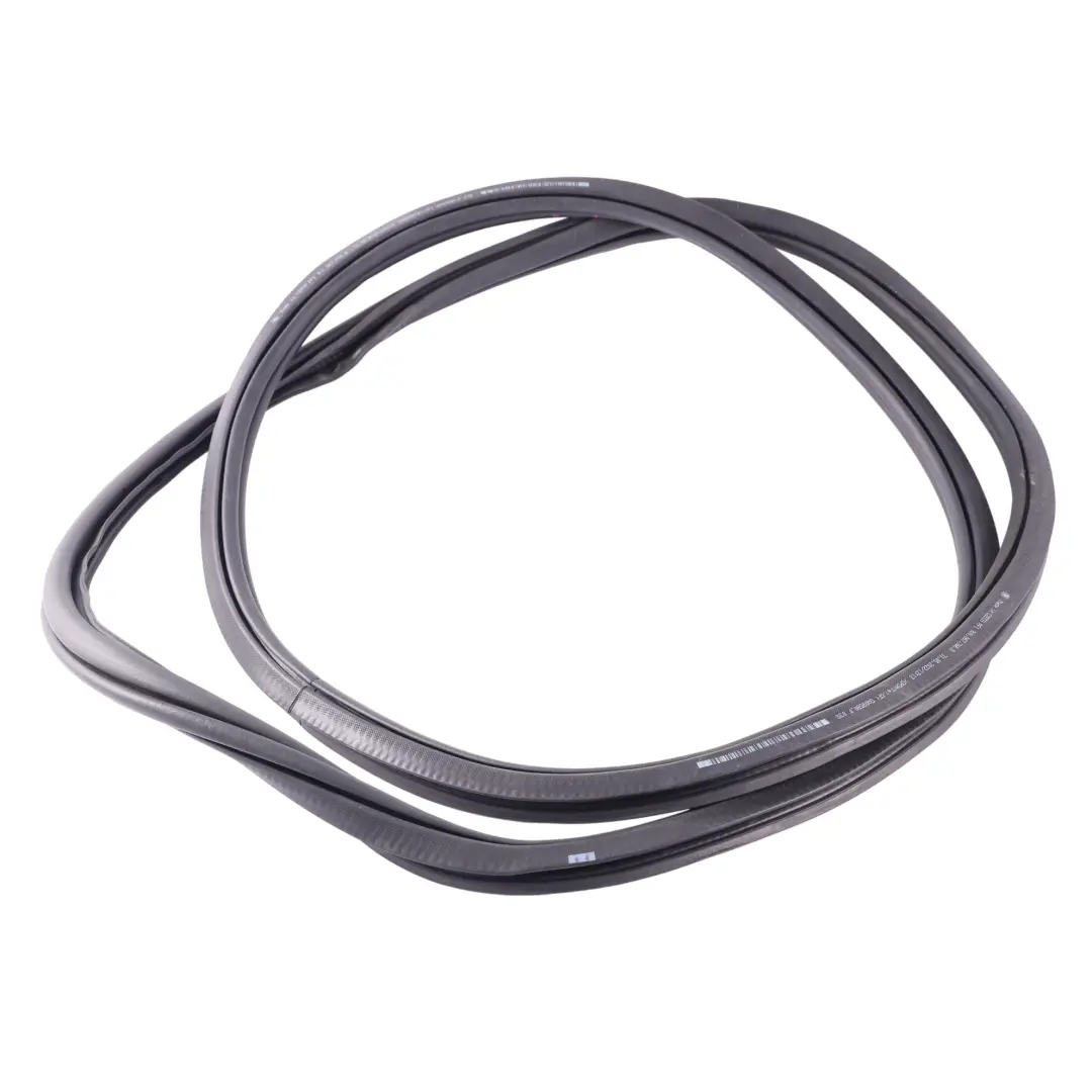 Uszczelka Drzwi Przednia Wewnętrzna Prawa do Skoda Superb III o numerze 3V0867366B Skoda Superb III Uszczelka Drzwi Przednia Wewnętrzna Prawa - SKU 3V0867366B - Numer Części 3V0867366B