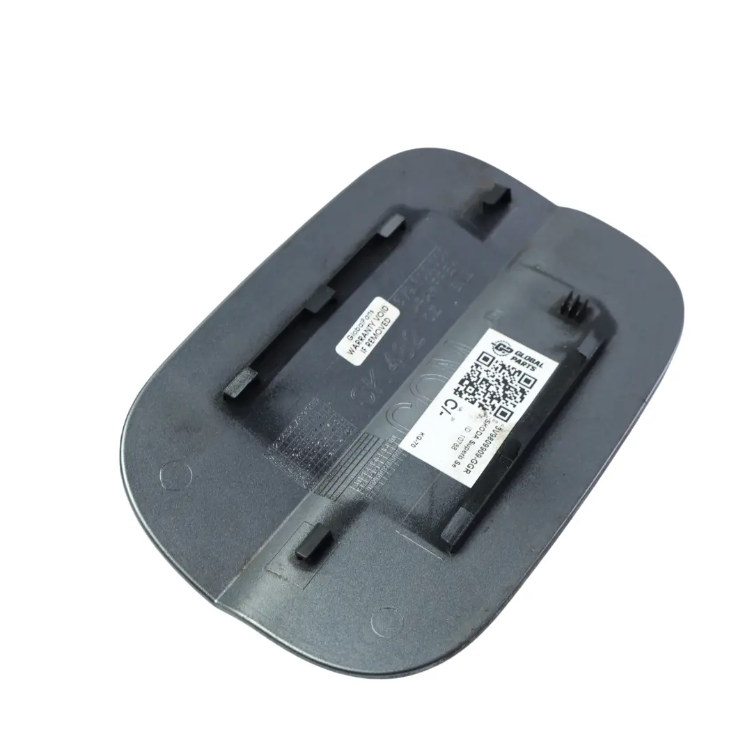 3V Tapa Depósito Combustible Gris Grafito M7W pour Skoda Superb à propos du numéro de pièce 3V9809909 Skoda Superb 3V Tapa Depósito Combustible Gris Grafito M7W - SKU 3V9809909-GGR - Numéro de pièce 3V9809909