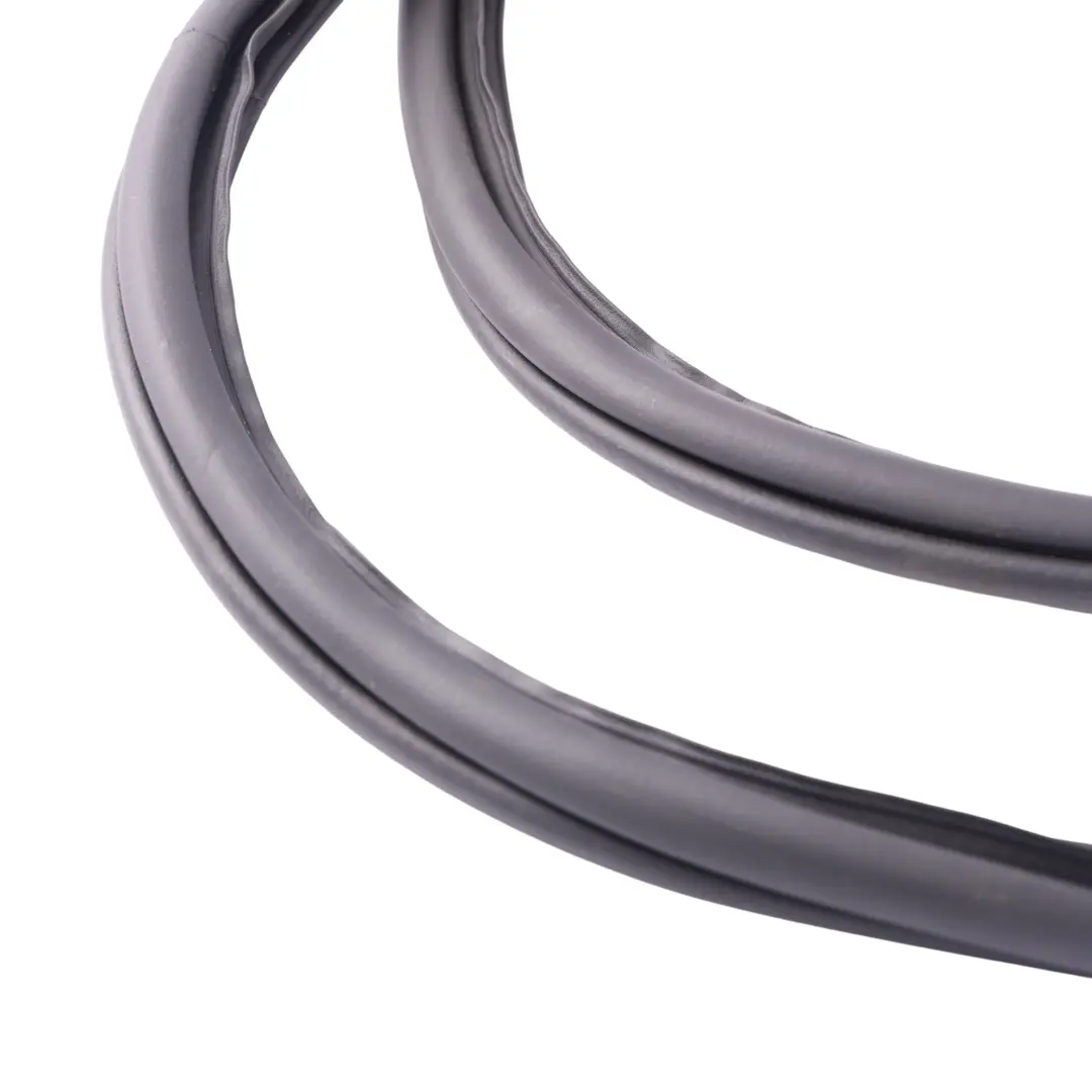 Mk3 Door Seal Gasket Rubber Inner Rear Left N/S to Skoda Superb with Part number 3V9867367B Skoda Superb Mk3 Door Seal Gasket Rubber Inner Rear Left N/S - SKU 3V9867367B - Part number 3V9867367B