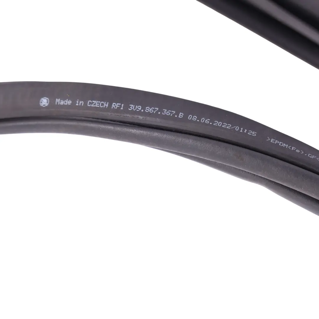 Mk3 Door Seal Gasket Rubber Inner Rear Left N/S to Skoda Superb with Part number 3V9867367B Skoda Superb Mk3 Door Seal Gasket Rubber Inner Rear Left N/S - SKU 3V9867367B - Part number 3V9867367B