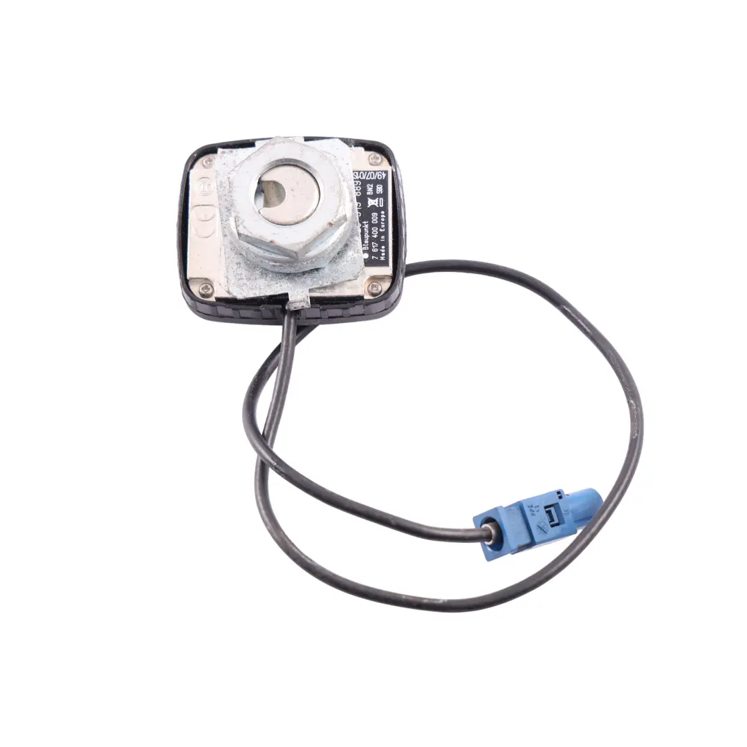 Navigation GPS Aerial Antenna to Audi R8 42 with Part number 420919889 Audi R8 42 Navigation GPS Aerial Antenna - SKU 420919889 - Part number 420919889