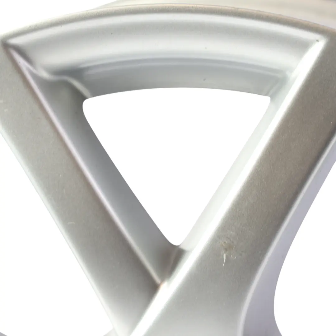 Mk2 Llanta Aleación Plata 17" 7J ET:39 42611-0F130 para Toyota Verso con número de pieza 426110F130 Toyota Verso Mk2 Llanta Aleación Plata 17" 7J ET:39 42611-0F130 - SKU 426110F130-SL1 - Número de pieza 426110F130