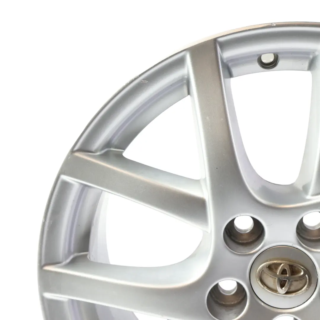 Mk2 Cerchio in Lega Argento 17" 7J ET:39 42611-0F130 per Toyota Verso con numero di parte 426110F130 Toyota Verso Mk2 Cerchio in Lega Argento 17" 7J ET:39 42611-0F130 - SKU 426110F130-SL2 - Numero di parte 426110F130