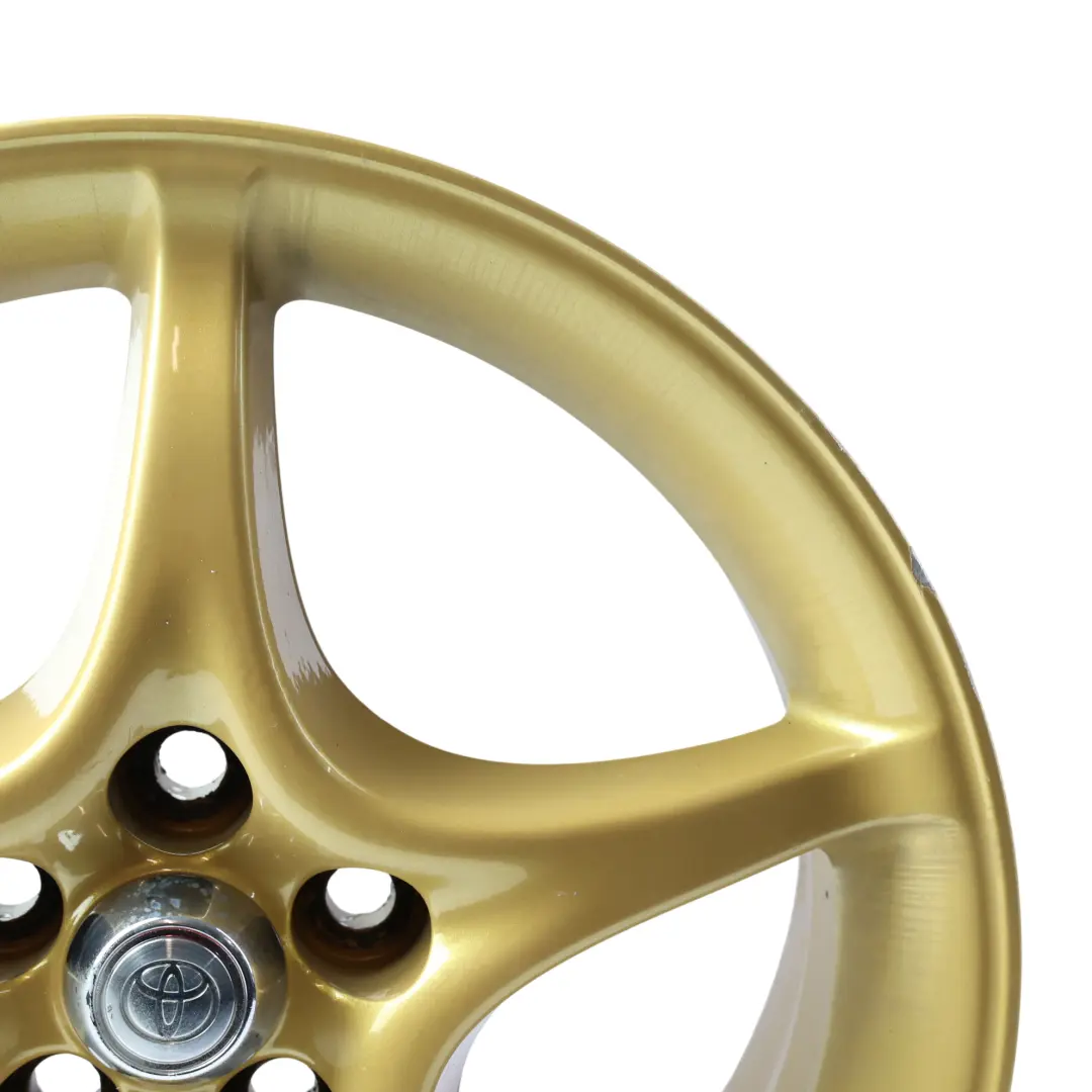 Felga Aluminiowa Złota 16" 6,5J ET39 42611-2B290 do Toyota Celica Mk7 o numerze 426112B290 Toyota Celica Mk7 Felga Aluminiowa Złota 16" 6,5J ET39 42611-2B290 - SKU 426112B290-GD1 - Numer Części 426112B290