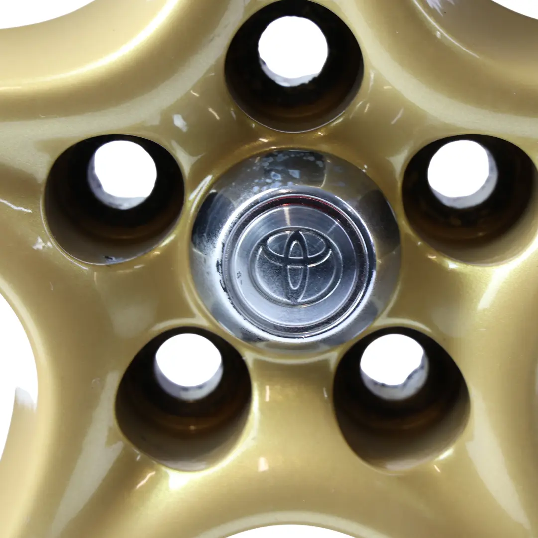 Jante Alu Doré 16" 6,5J ET39 42611-2B290 pour Toyota Celica Mk7 à propos du numéro de pièce 426112B290 Toyota Celica Mk7 Jante Alu Doré 16" 6,5J ET39 42611-2B290 - SKU 426112B290-GD1 - Numéro de pièce 426112B290