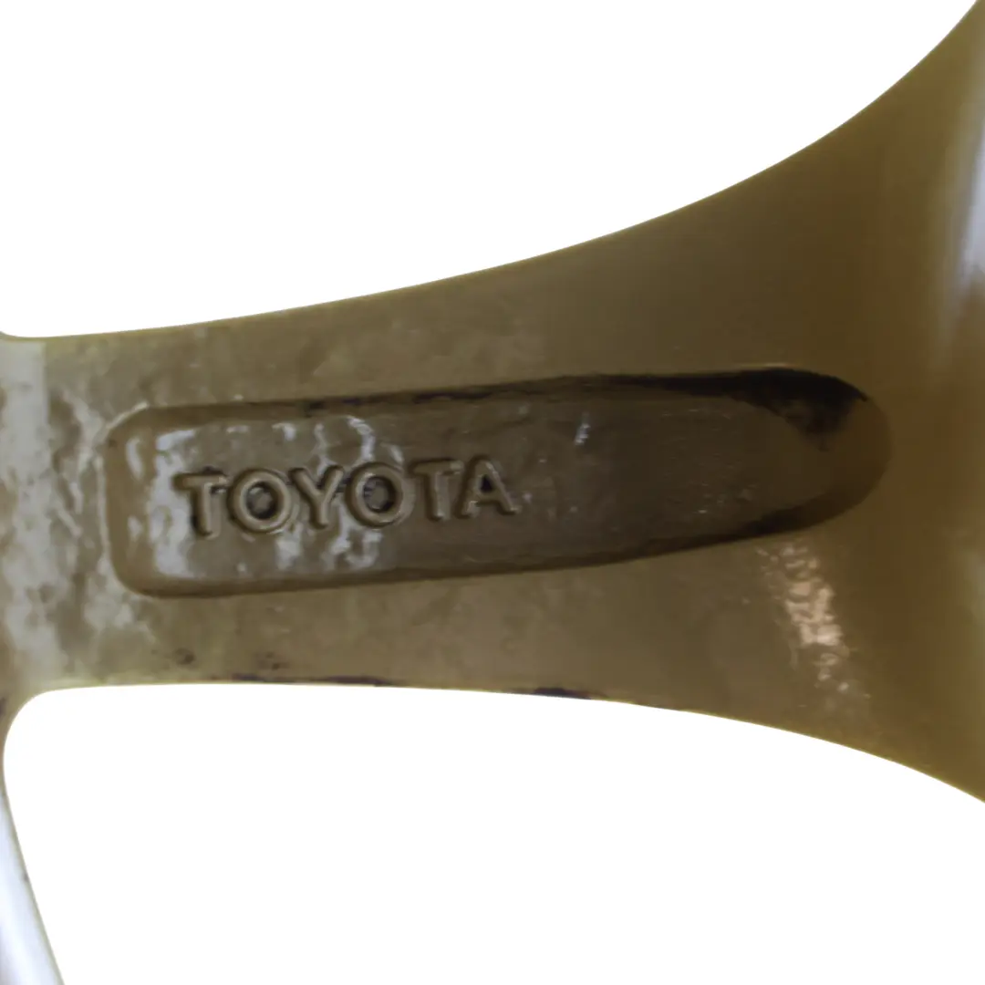 Llanta Aleación Dorada 16" 6,5J ET39 42611-2B290 para Toyota Celica Mk7 con número de pieza 426112B290 Toyota Celica Mk7 Llanta Aleación Dorada 16" 6,5J ET39 42611-2B290 - SKU 426112B290-GD2 - Número de pieza 426112B290
