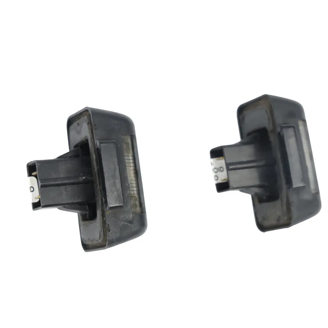 Kennzeichenleuchte Set x2 86VB-13550-AK für Ford Transit Courier Kombi mit Teilenummer 4388111 Ford Transit Courier Kombi Kennzeichenleuchte Set x2 86VB-13550-AK - SKU 4388111 - Teilenummer 4388111