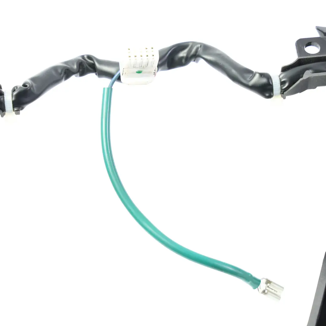 Commande Volant Bouton Garniture pour Toyota Verso à propos du numéro de pièce 45100-0F220 Toyota Verso Commande Volant Bouton Garniture - SKU 45100-0F220-1 - Numéro de pièce 45100-0F220