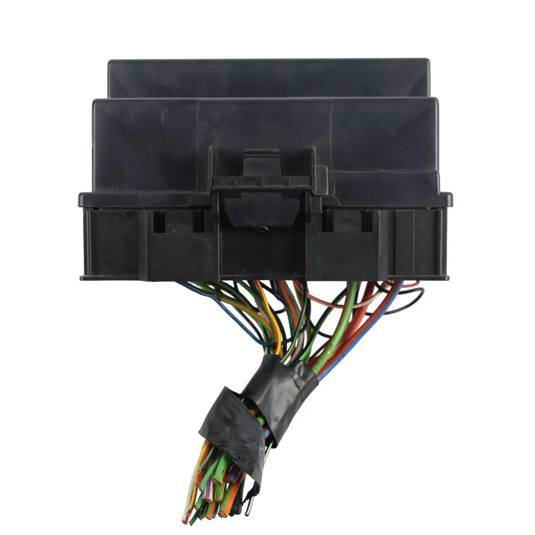 Mk6 Skrzynka Bezpieczników Sterownik Adapter 2C1T-14N003-CA do Ford Transit o numerze 4545045 Ford Transit Mk6 Skrzynka Bezpieczników Sterownik Adapter 2C1T-14N003-CA - SKU 4545045 - Numer Części 4545045