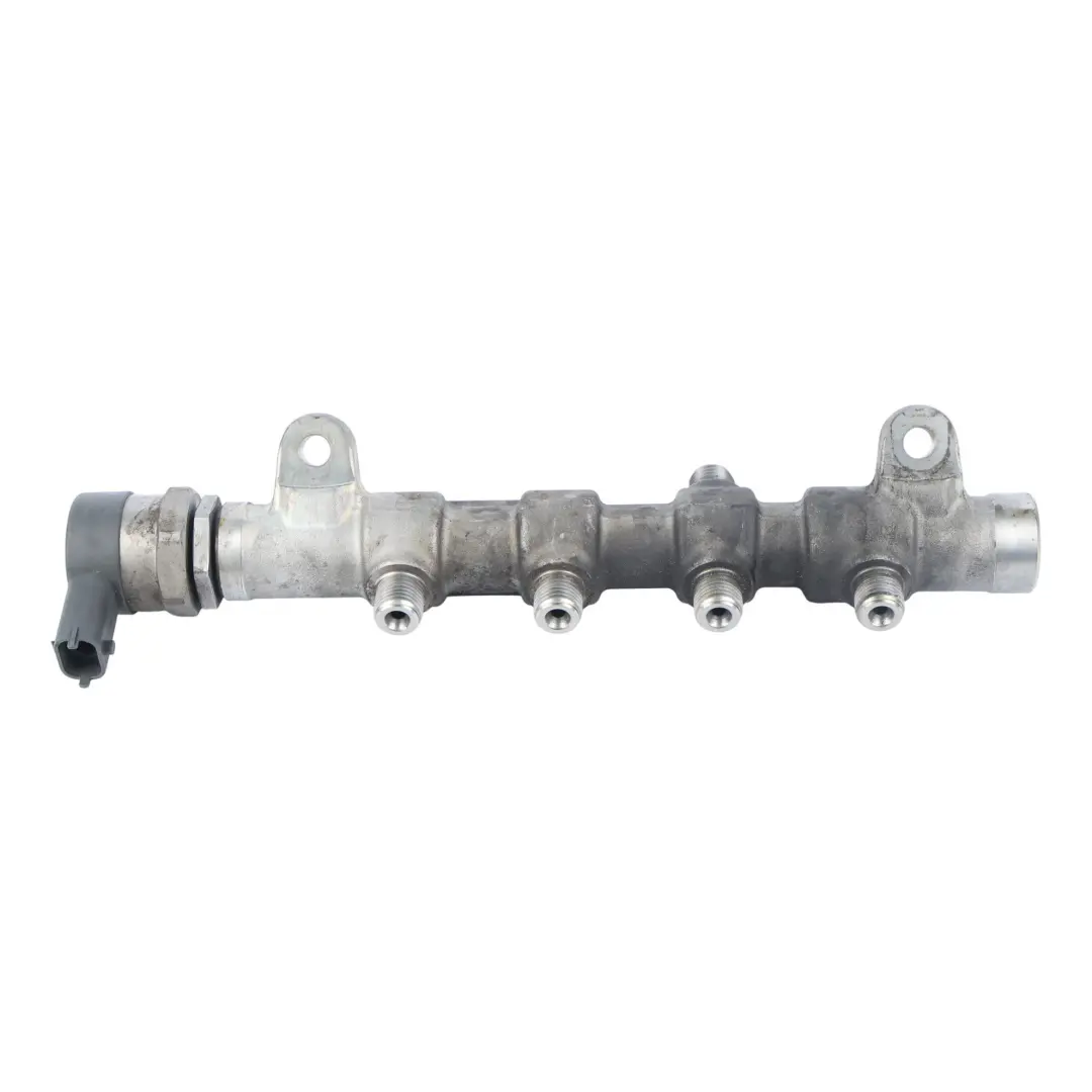 Listwa Wtryskowa Paliwa 2.2 Diesel do Fiat Ducato III o numerze 46350153 Fiat Ducato III Listwa Wtryskowa Paliwa 2.2 Diesel - SKU 46350153 - Numer Części 46350153