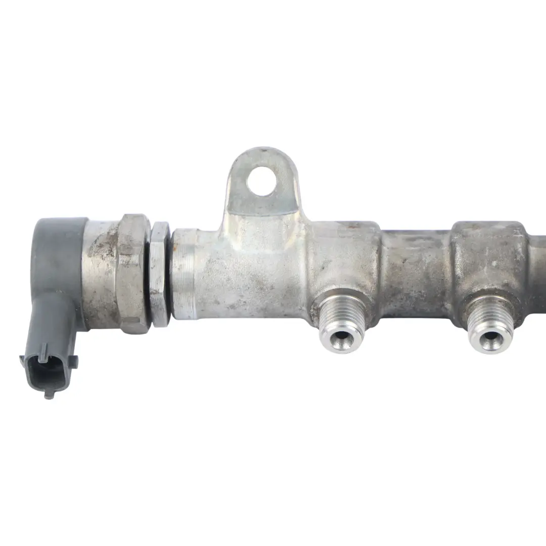 Mk3 Kraftstoffverteiler Einspritzleitung Rohr 2.2 Diesel für Fiat Ducato mit Teilenummer 46350153 Fiat Ducato Mk3 Kraftstoffverteiler Einspritzleitung Rohr 2.2 Diesel - SKU 46350153 - Teilenummer 46350153
