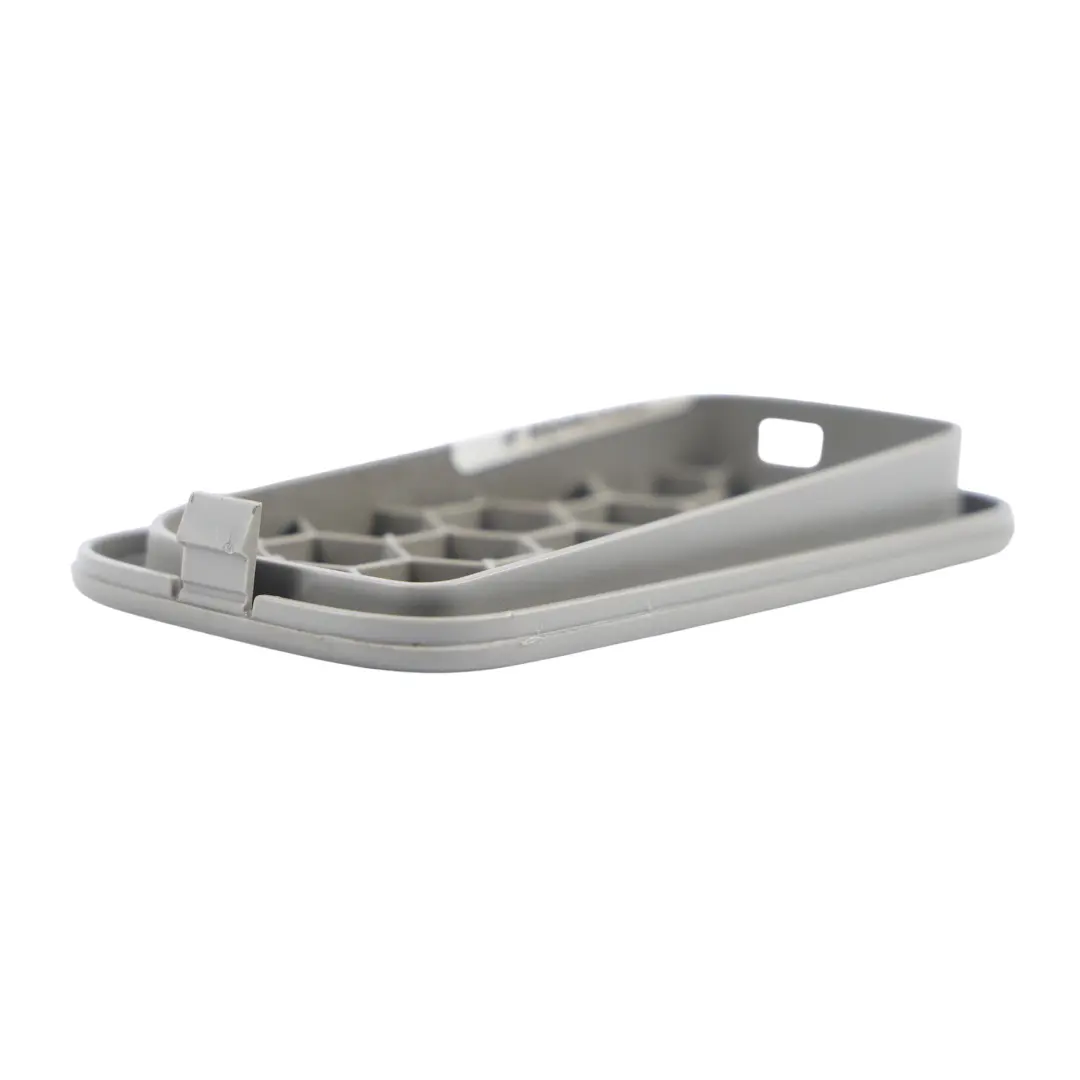 Cache Haut-Parleur Aigus Garniture Droite Gris pour Audi A6 C7 à propos du numéro de pièce 4E0035410B Audi A6 C7 Cache Haut-Parleur Aigus Garniture Droite Gris - SKU 4E0035410B - Numéro de pièce 4E0035410B