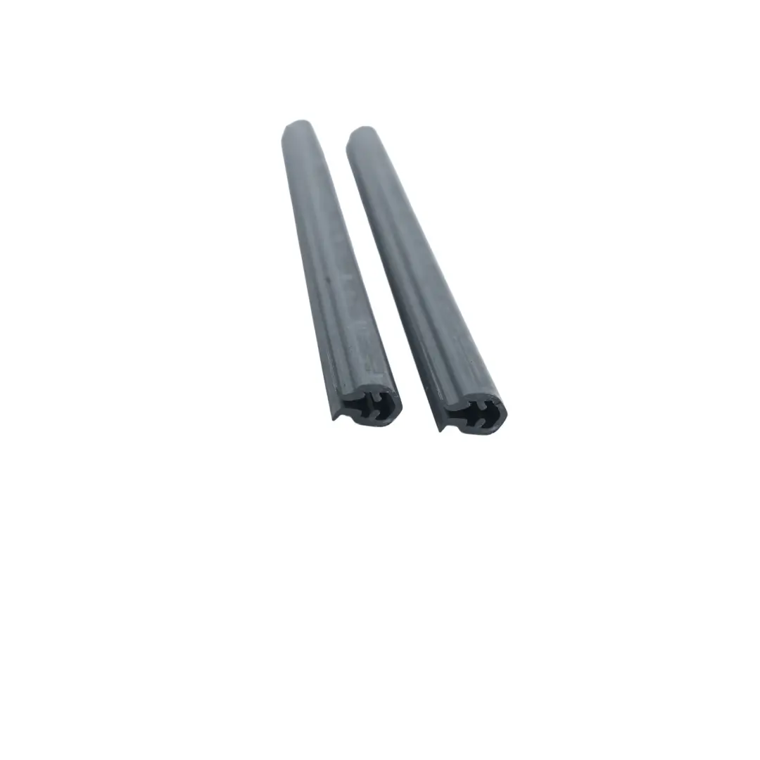 Tür Fensterdichtung Gummi Links Rechts für Audi A8 D3 mit Teilenummer 4E0831617 Audi A8 D3 Tür Fensterdichtung Gummi Links Rechts - SKU 4E0831617 - Teilenummer 4E0831617