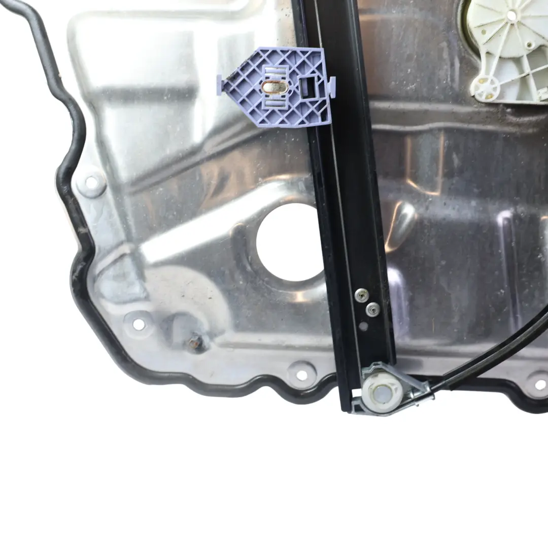 Fensterheber Motor Tür Hinten Rechts für Audi A8 D3 mit Teilenummer 4E0839850A Audi A8 D3 Fensterheber Motor Tür Hinten Rechts - SKU 4E0839850A - Teilenummer 4E0839850A