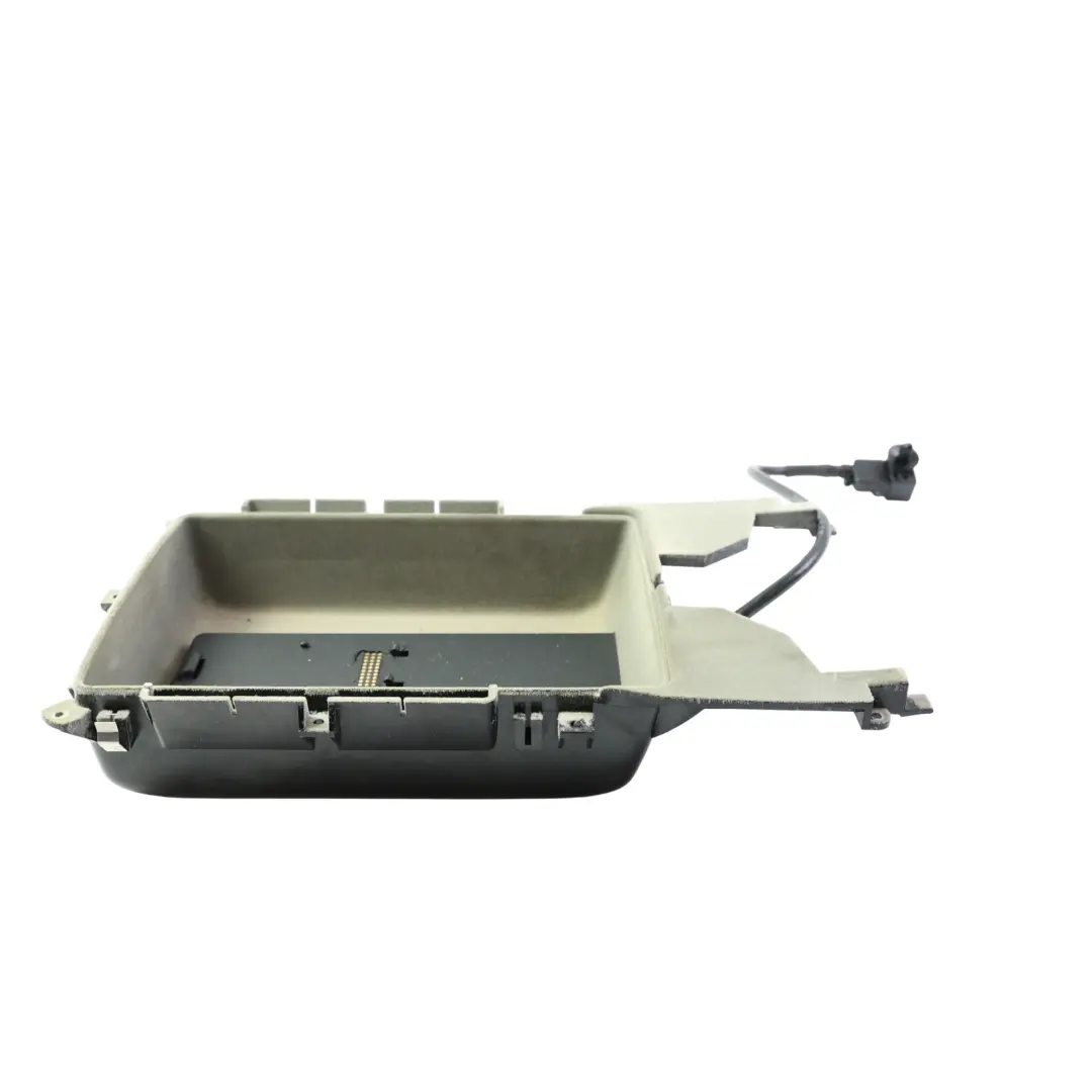 Mittelkonsole Ablage Ablagefach Blende für Audi A8 S8 D3 mit Teilenummer 4E0863075D Audi A8 S8 D3 Mittelkonsole Ablage Ablagefach Blende - SKU 4E0863075D - Teilenummer 4E0863075D