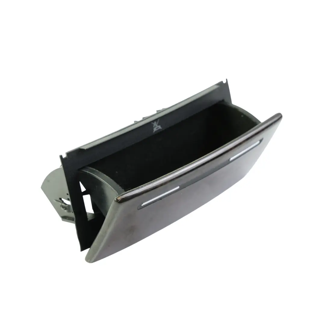 Tylny Schowek Konsoli Środkowej Panel do Audi A8 D3 o numerze 4E0864131A Audi A8 D3 Tylny Schowek Konsoli Środkowej Panel - SKU 4E0864131A - Numer Części 4E0864131A