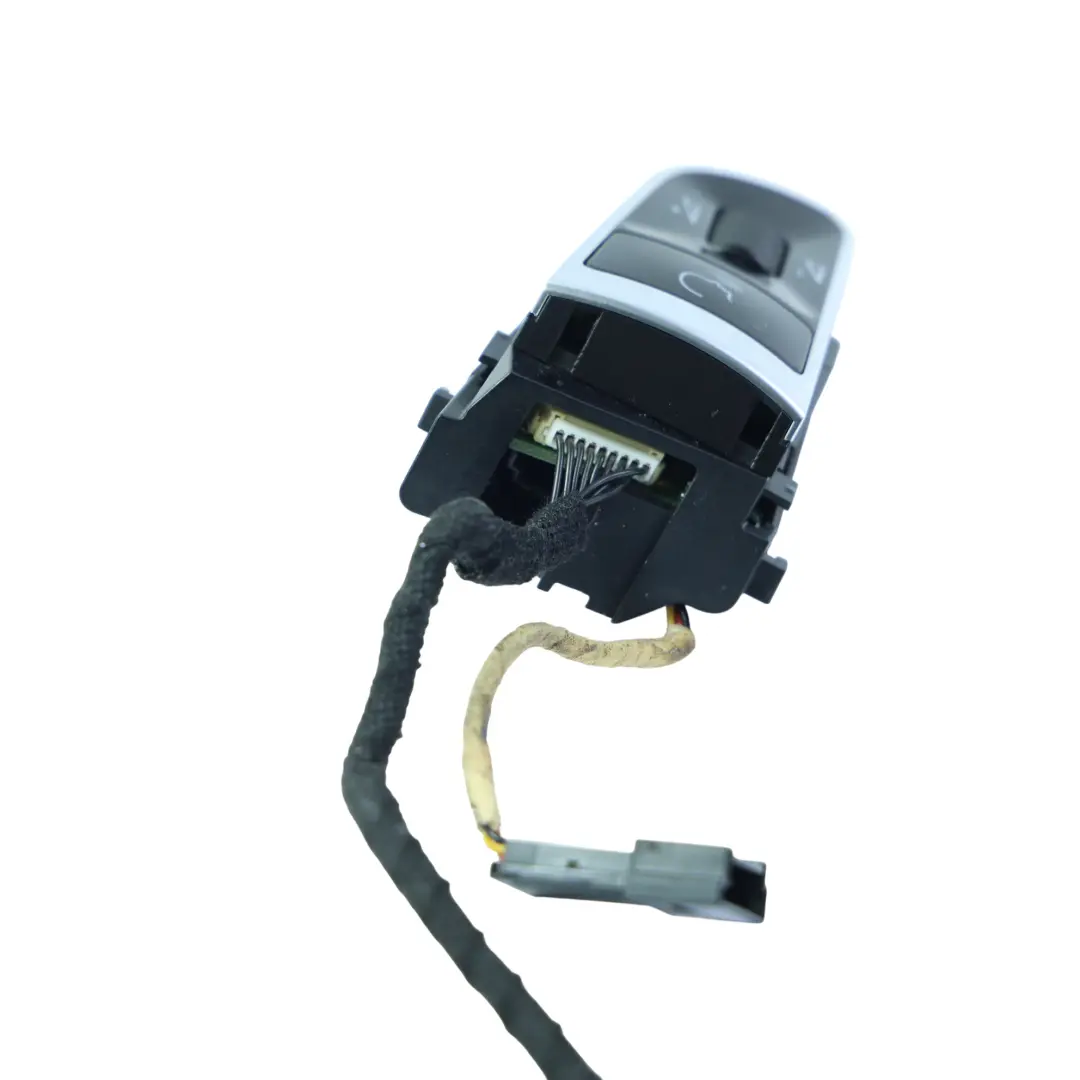 Audi A3 8P A4 B8 A5 8T A6 C6 Interruptores Botones Control Volante - SKU 4E0951527AH-1 - Número de pieza 4E0951527AH