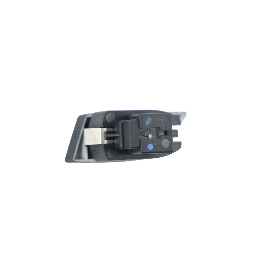 Pulsante Chiusura Centralizzata Porta Anteriore Sinistra per Audi S8 A8 D3 con numero di parte 4E0962125 Audi S8 A8 D3 Pulsante Chiusura Centralizzata Porta Anteriore Sinistra - SKU 4E0962125 - Numero di parte 4E0962125