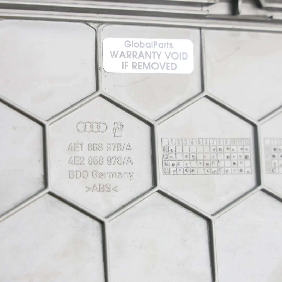 Boîte de Rangement Porte Porte-Cartes Avant Droit pour Audi A8 D3 à propos du numéro de pièce 4E1868978A Audi A8 D3 Boîte de Rangement Porte Porte-Cartes Avant Droit - SKU 4E1868978A - Numéro de pièce 4E1868978A