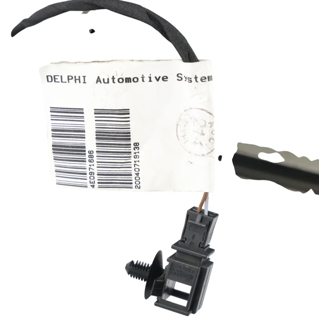 Door Illuminated Storage Stowage Compartment Rear Left N/S to Audi A8 D3 with Part number 4E0971686 Audi A8 D3 Door Illuminated Storage Stowage Compartment Rear Left N/S - SKU 4E0971686 - Part number 4E0971686