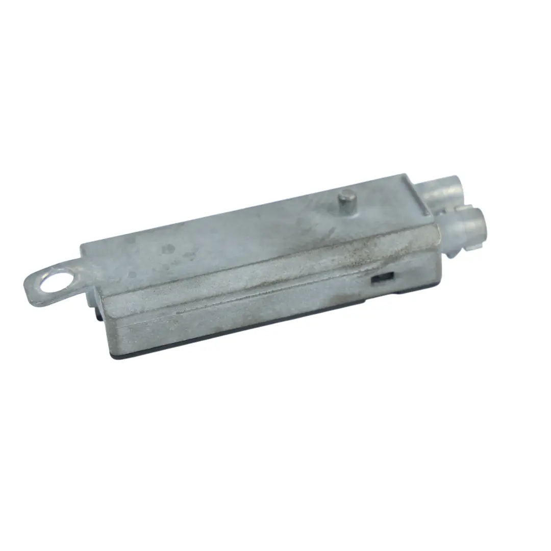 Amplificateur Antenne Radio Vitre Latérale Arrière Droite pour Audi A6 C6 à propos du numéro de pièce 4F9035225A Audi A6 C6 Amplificateur Antenne Radio Vitre Latérale Arrière Droite - SKU 4F9035225A - Numéro de pièce 4F9035225A