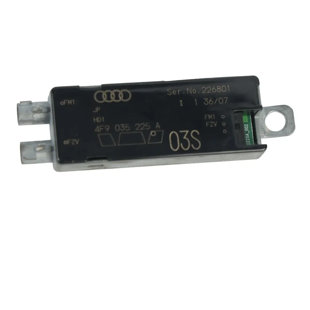 Audi A6 C6 Amplificatore Antenna Radio Lunotto Posteriore Destro - SKU 4F9035225A - Numero di parte 4F9035225A