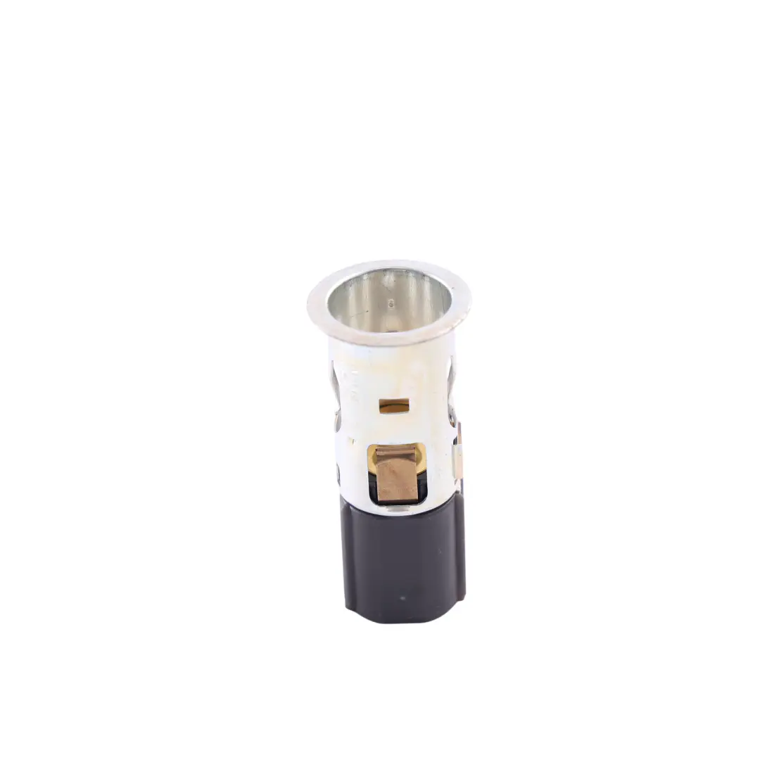 Prise Allume-Cigare 12V Panneau pour Audi Q3 8U à propos du numéro de pièce 4G0919309A Audi Q3 8U Prise Allume-Cigare 12V Panneau - SKU 4G0919309A-3 - Numéro de pièce 4G0919309A