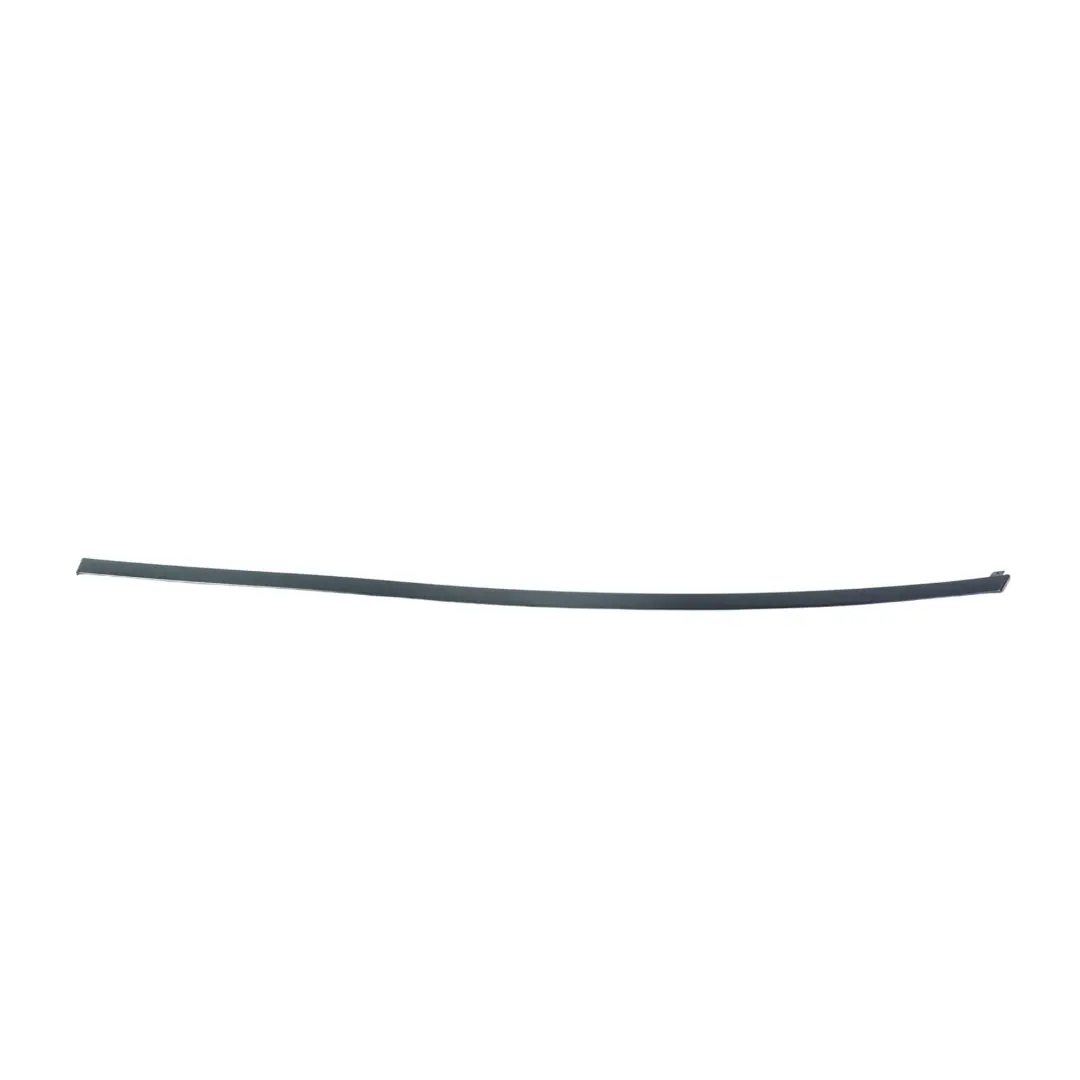 Baguette Supérieure Vitre Porte Arrière Droite Noir pour Audi A6 C7 à propos du numéro de pièce 4G5853908 Audi A6 C7 Baguette Supérieure Vitre Porte Arrière Droite Noir - SKU 4G5853908 - Numéro de pièce 4G5853908