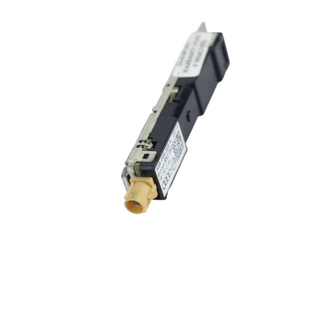 Audi A6 C7 Aerial Booster Amplifier Unit Module ECU Lower Left N/S - SKU 4G9035225A - Part number 4G9035225A