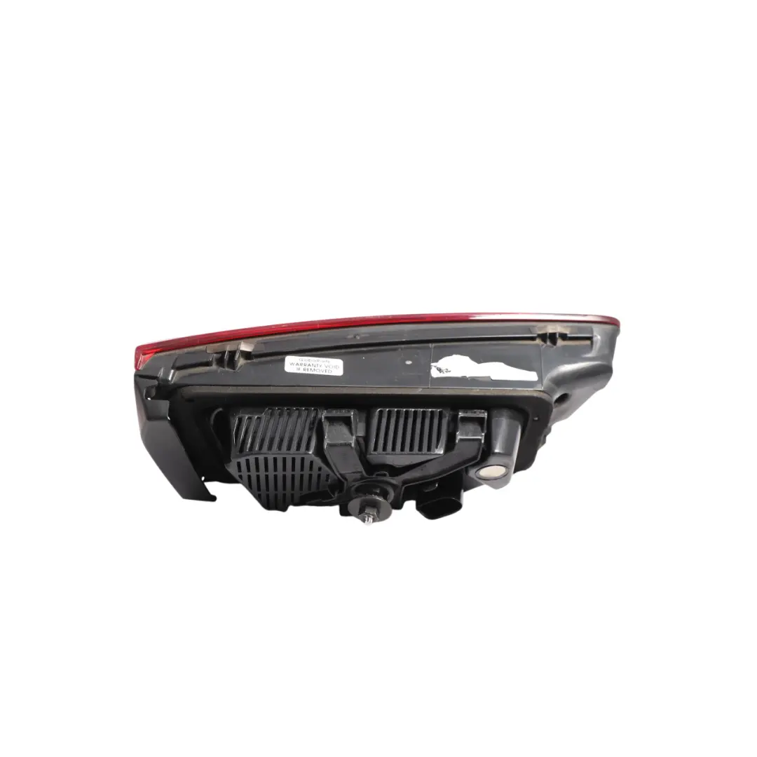 Rücklicht Innen Heckklappe LED Rechts für Audi A6 C7 mit Teilenummer 4G9945094F Audi A6 C7 Rücklicht Innen Heckklappe LED Rechts - SKU 4G9945094F - Teilenummer 4G9945094F