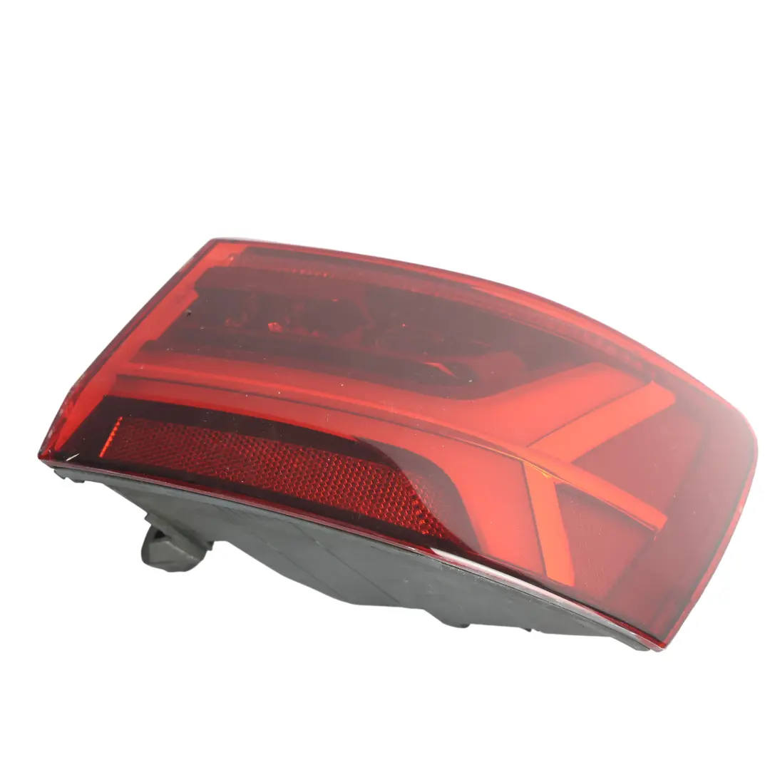 Tail Light LED Lamp Taillight Panel Right O/S to Audi A6 S6 C7 Rear with Part number 4G9945096F Audi A6 S6 C7 Rear Tail Light LED Lamp Taillight Panel Right O/S - SKU 4G9945096F-1 - Part number 4G9945096F