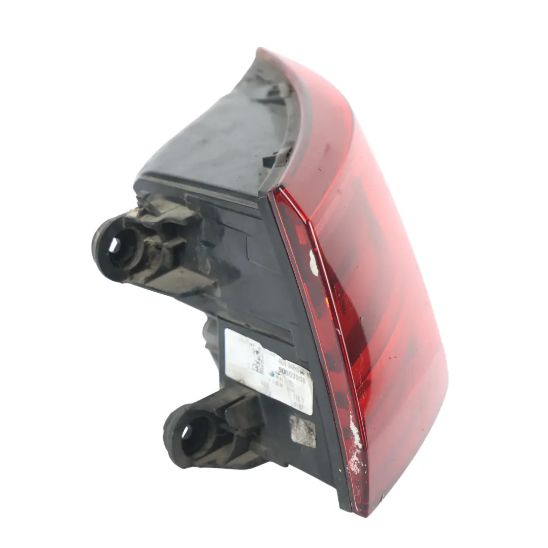 Volkswagen Audi A6 S6 C7 Feu Arrière LED Droit - SKU 4G9945096F-1 - Numéro de pièce 4G9945096F