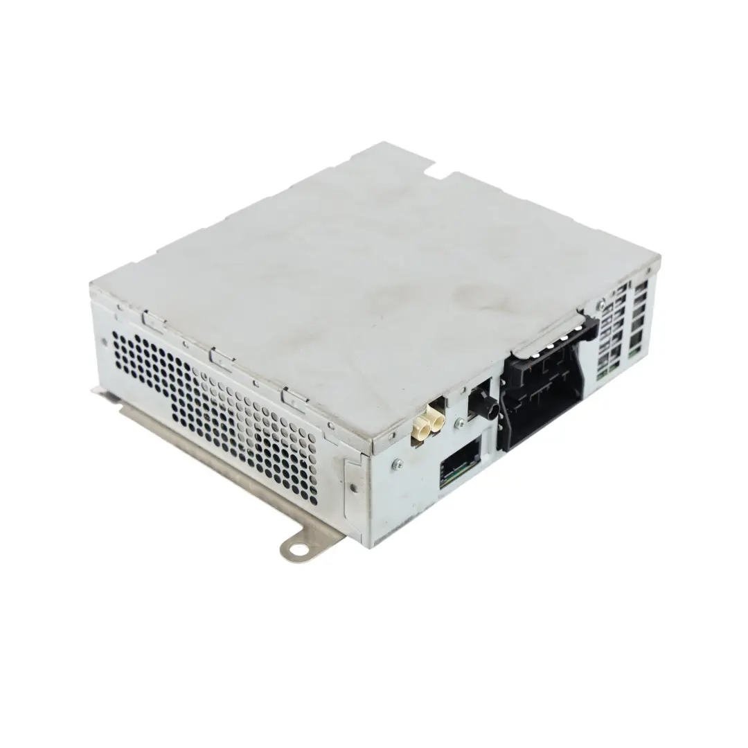 Radio TV Tuner Digital Analog Receiver Unit Module 4H0035061G to Audi A8 D4 with Part number 4H0035061GX Audi A8 D4 Radio TV Tuner Digital Analog Receiver Unit Module 4H0035061G - SKU 4H0035061GX - Part number 4H0035061GX