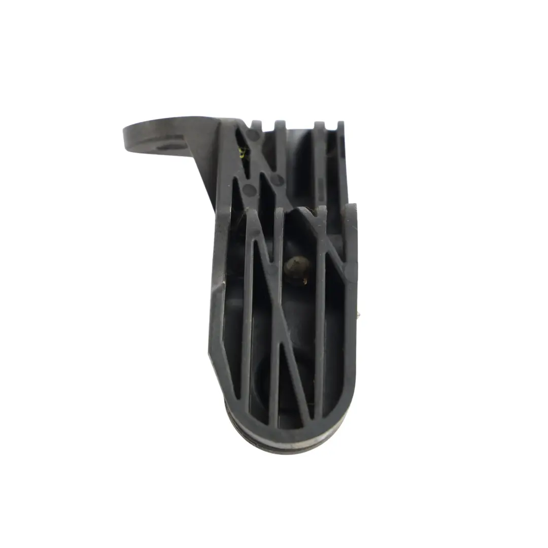 Audi A8 D4 Air Intake Filter Housing Mounting Peg Bracket Holder - SKU 4H0133570A - Part number 4H0133570A