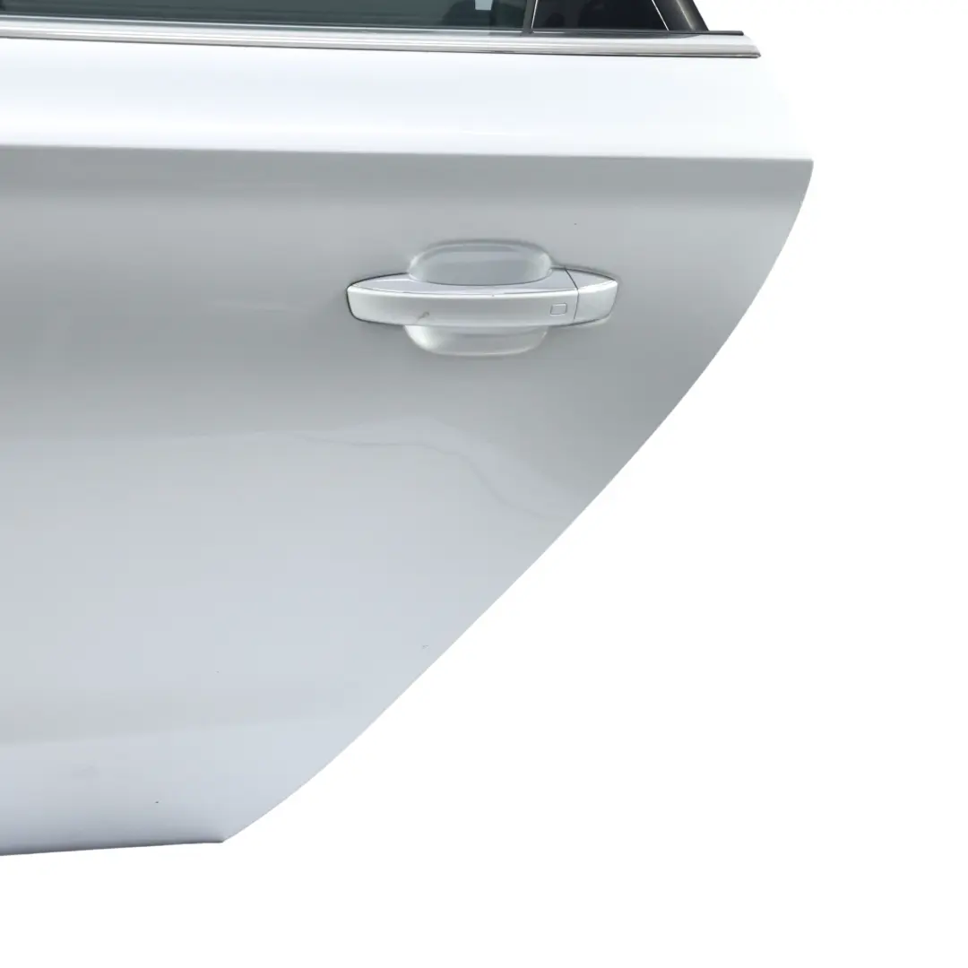 Audi A8 D4 Porte Arrière Gauche Argent Glace Métallisé X7W - SKU 4H0833051C-ICS - Numéro de pièce 4H0833051C