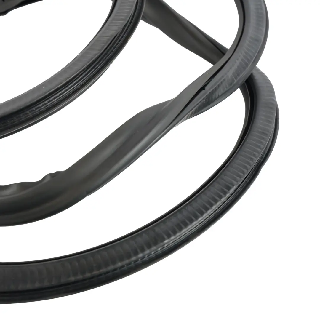 Türdichtung Gummi Hinten Links Rechts für Audi A8 D4 mit Teilenummer 4H0833721E Audi A8 D4 Türdichtung Gummi Hinten Links Rechts - SKU 4H0833721E - Teilenummer 4H0833721E