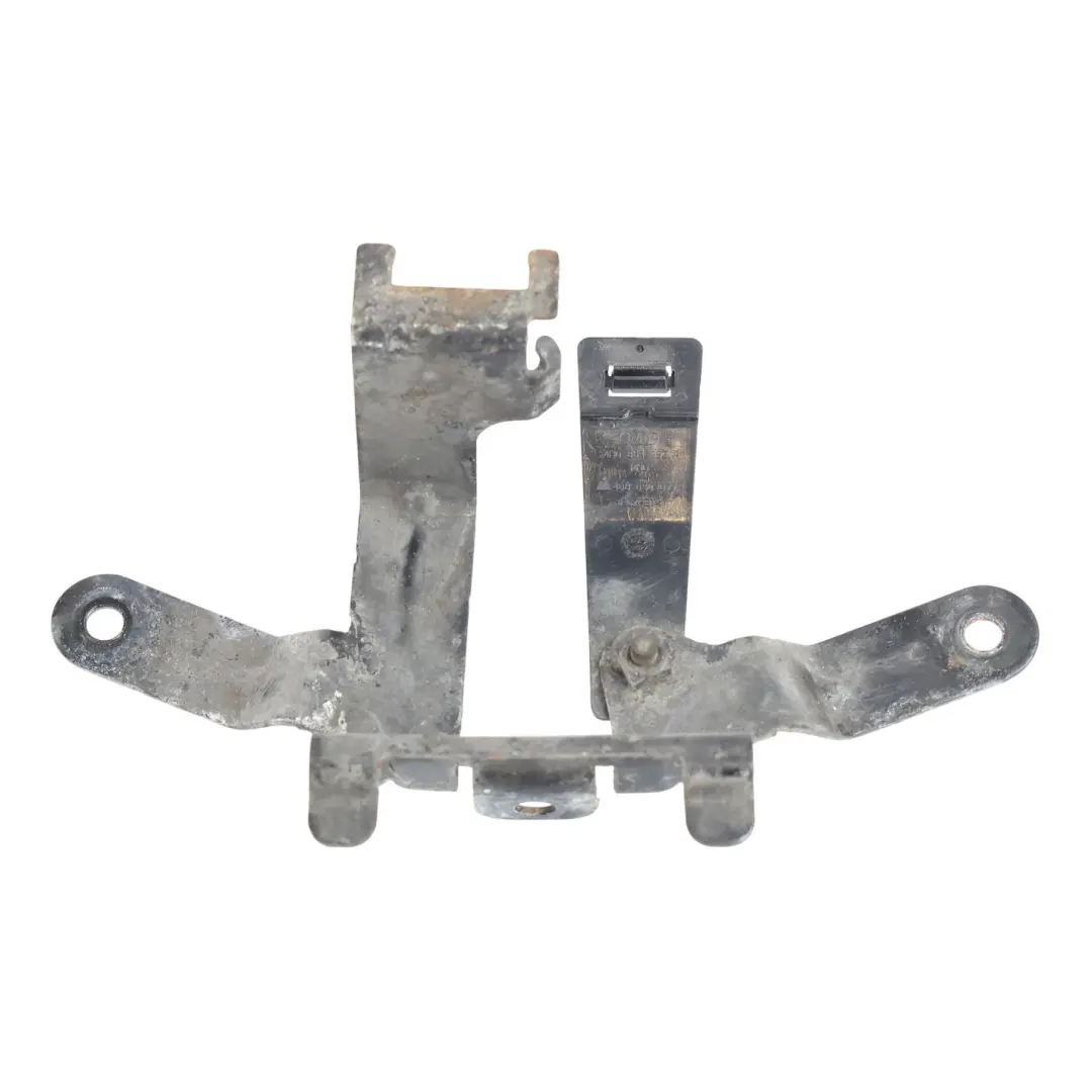 Front Radiator Grille Mount Support Holder Bracket to Audi A8 D4 with Part number 4H0853993A Audi A8 D4 Front Radiator Grille Mount Support Holder Bracket - SKU 4H0853993A - Part number 4H0853993A