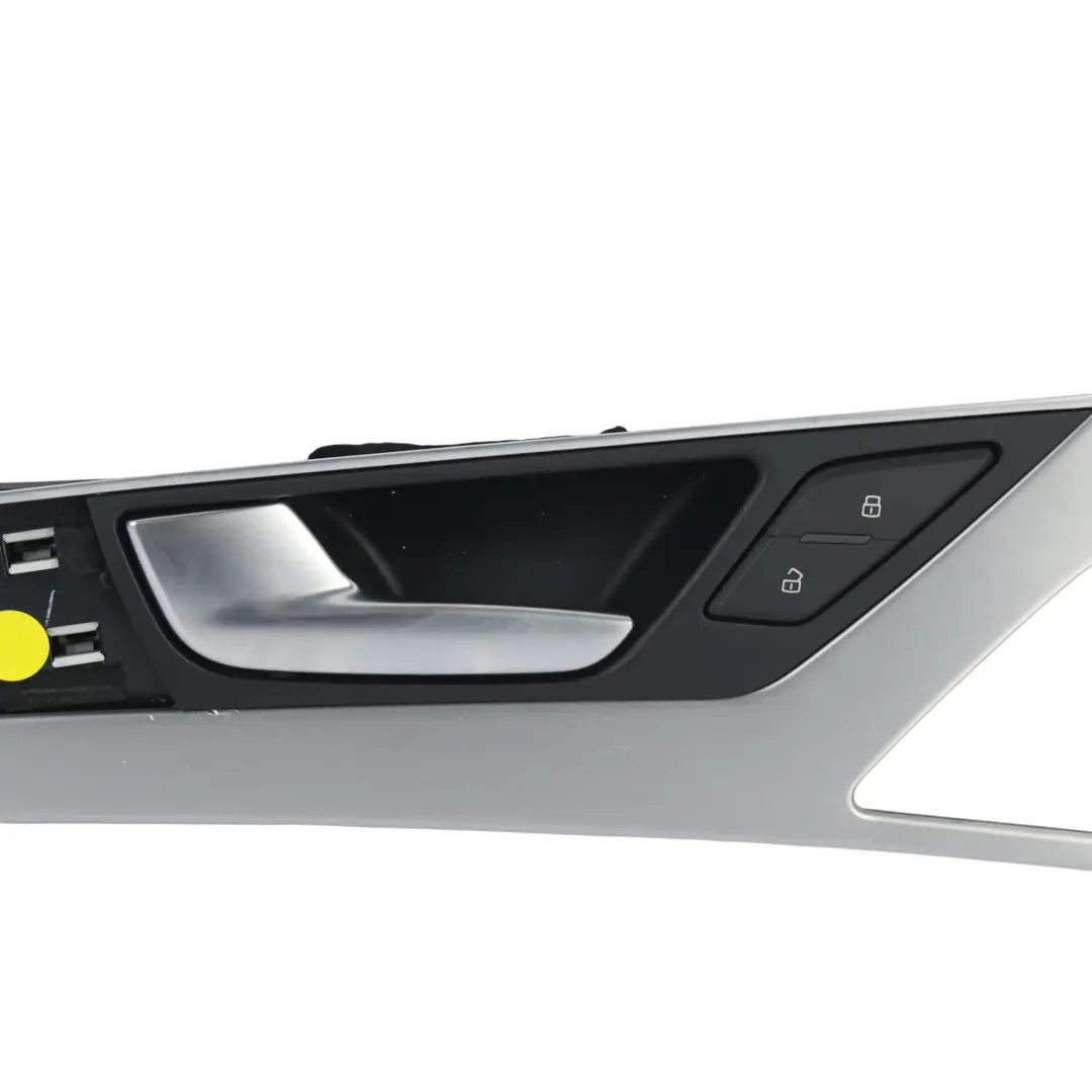 Garniture Cache Poignée Porte Avant Gauche pour Audi A8 D4 à propos du numéro de pièce 4H0867469 Audi A8 D4 Garniture Cache Poignée Porte Avant Gauche - SKU 4H0867469-1 - Numéro de pièce 4H0867469