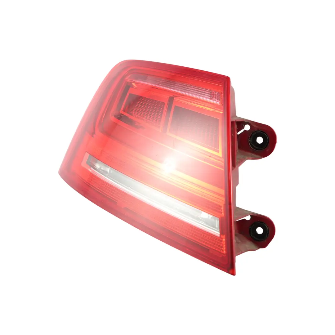 Audi A8 D4 Lampa Tylna Zewnętrzna W Błotniku LED Lewa - SKU 4H0945095-1 - Numer Części 4H0945095