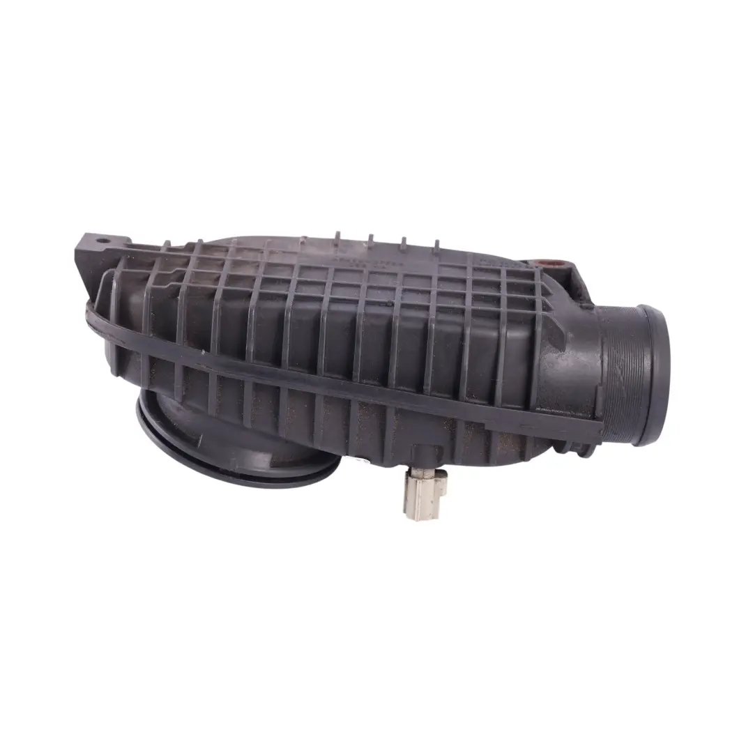 Range Rover Sport L320 Air Intake Duct Housing Pipe Elbow 2.7 TDV6 - SKU 4H2Q-6K770-BB - Part number 4H2Q-6K7700-BB