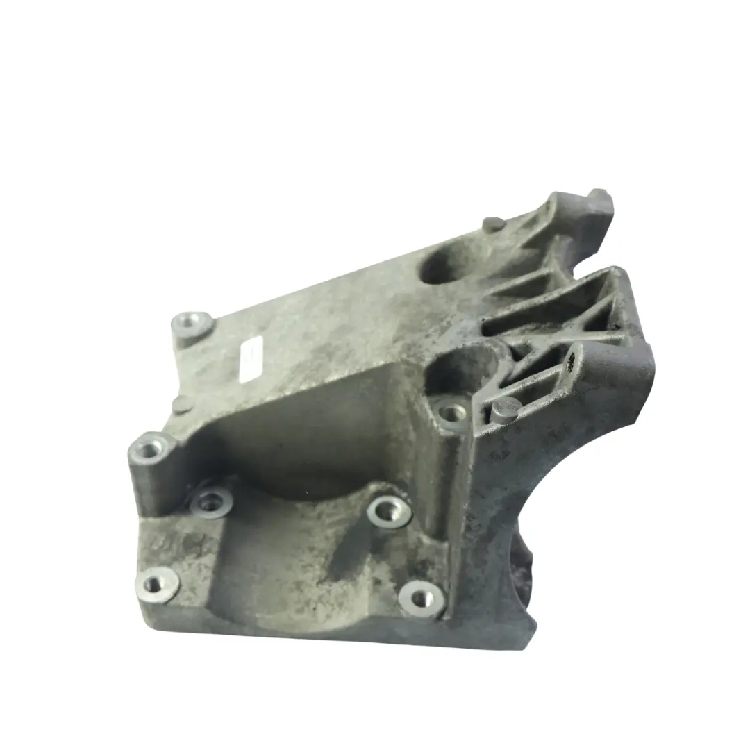 Mk3 Klimakompressor Halter 1.6 Benzin für Ford Focus mit Teilenummer 4M5Q-19D624-CD Ford Focus Mk3 Klimakompressor Halter 1.6 Benzin - SKU 4M5Q-19D624-CD - Teilenummer 4M5Q-19D624-CD